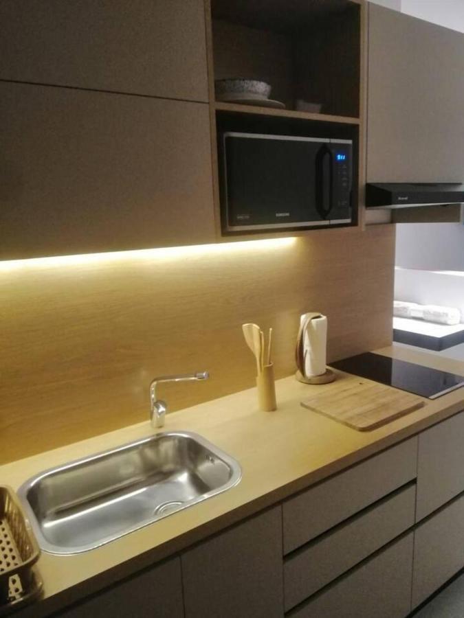 Charming And Luminous In 1 Apartment